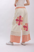 BlueVelvet Flower Patched Color Blocked Wide Leg Pants in White-Pink