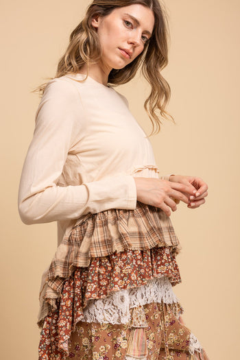 BlueVelvet Mixed Print Ruffled Hem Top in Natural