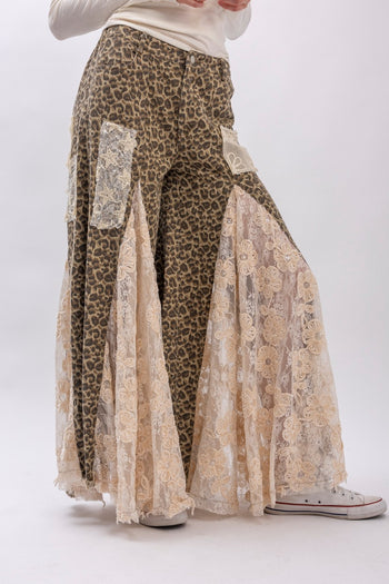 BlueVelvet Leopard Denim with Floral Lace and Mesh Panel Jeans in Taupe Grey Leopard