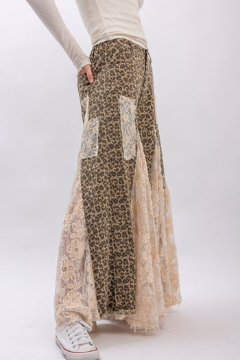 BlueVelvet Leopard Denim with Floral Lace and Mesh Panel Jeans in Taupe Grey Leopard