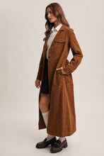 Load image into Gallery viewer, Forte Washed Leopard Trench Coat in Caramel
