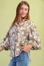 Load image into Gallery viewer, GiGio Leopard Print Balloon Sleeve Top in Brown Mix
