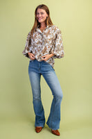 GiGio Leopard Print Balloon Sleeve Top in Brown Mix