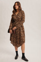 Load image into Gallery viewer, Forte Leopard Print Button Front Midi Dress in Leopard
