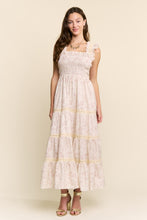 Load image into Gallery viewer, Davi &amp; Dani Flower And Bunnies Print Maxi Dress in Mocha
