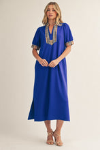Load image into Gallery viewer, Jodifl Solid Color Midi Dress with Contrasting Classic Check in Royal
