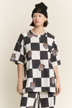 Load image into Gallery viewer, Jade by Jane Tiger Print Set in Black
