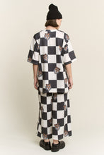 Load image into Gallery viewer, Jade by Jane Tiger Print Set in Black
