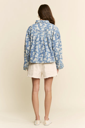 J.nna Floral Print Pleated Denim Jacket in Med Blue Denim