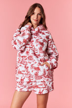 Load image into Gallery viewer, Peach Love Christmas Sight Print Quilted Velour Hooded Top in Crimson
