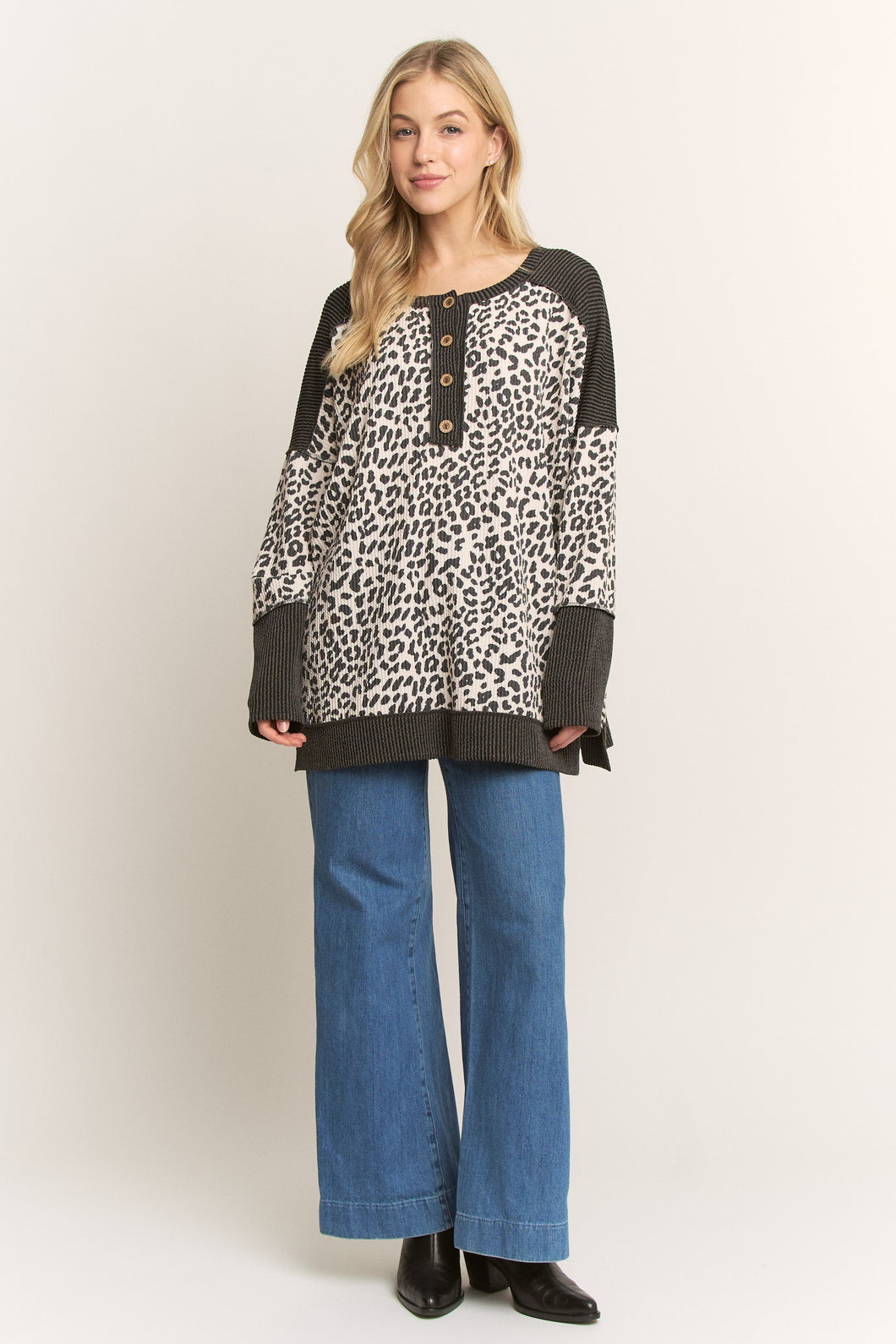 HEIMISH Colorblock Ribbed Knit Top in Beige