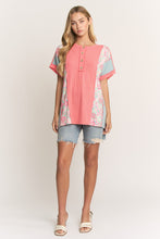 Load image into Gallery viewer, Heimish Contrasting Color Block Top in Salmon
