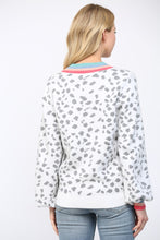 Load image into Gallery viewer, FATE Animal Jacquard Knit Sweater in White Charcoal

