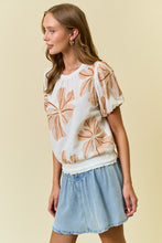 Load image into Gallery viewer, Doe &amp; Rae Floral Embroidery Puff Sleeve Top in Ivory
