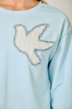 Load image into Gallery viewer, Mystree French Terry Tweed Bird Applique Pullover in Blue
