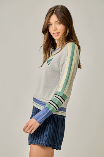 Mystree Color Block Sweater with Fish Design in Oatmeal Mix