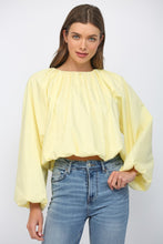 Load image into Gallery viewer, FATE Solid Color CROPPED Gathered Top in Lemon
