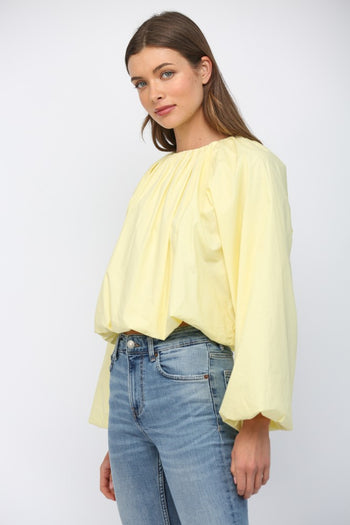 FATE Solid Color CROPPED Gathered Top in Lemon