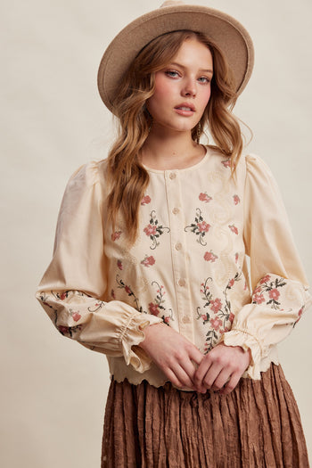 Listicle Embroidered Scallop Hem Cotton Blouse in Ecru