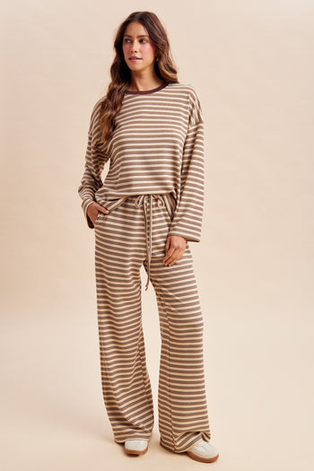 AnnieWear Brushed Stripe Jersey Tee And Drawstring Waist Pants Set in Taupe