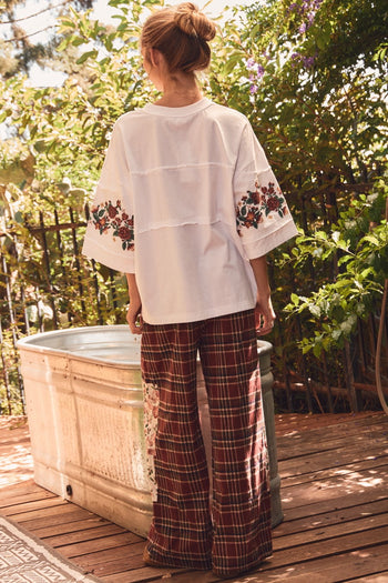 Oddi Floral Embroidered Knit Top in White