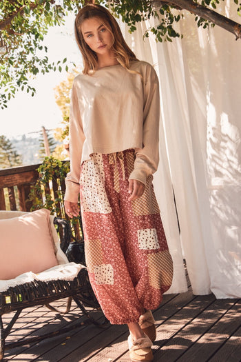 Oddi Floral Patchwork Printed Balloon Pants in Chili Pepper
