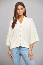 Load image into Gallery viewer, FATE V-neckline Button Down 3/4 Sleeve Cardigan in Cream
