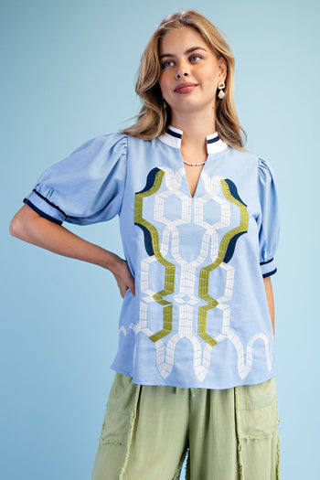 GiGio Embroidered Linen Blend Top in Blue