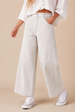 Load image into Gallery viewer, J.nna Solid Color Washed Barrel Leg Pants in Pale Grey
