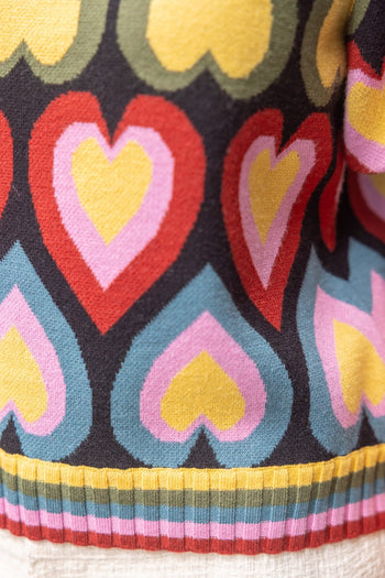 VOY Short Bubble Sleeve Heart Print Knit Top in Multi