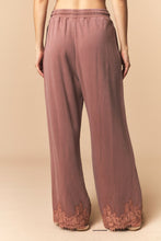 Load image into Gallery viewer, Peach Love Washed French Terry Lace Hem Detailed Pants in Brown
