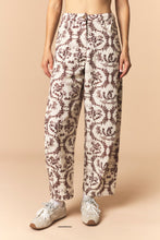 Load image into Gallery viewer, Peach Love Western Printed Barrel Pants in Cream/Brown
