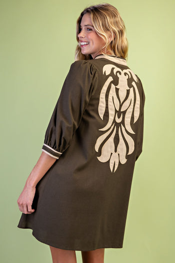 GiGio Linen Blend V-neck Applique Mini Dress in Olive