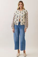 Load image into Gallery viewer, TCEC Mixed Floral Quilted Jacket in Cream
