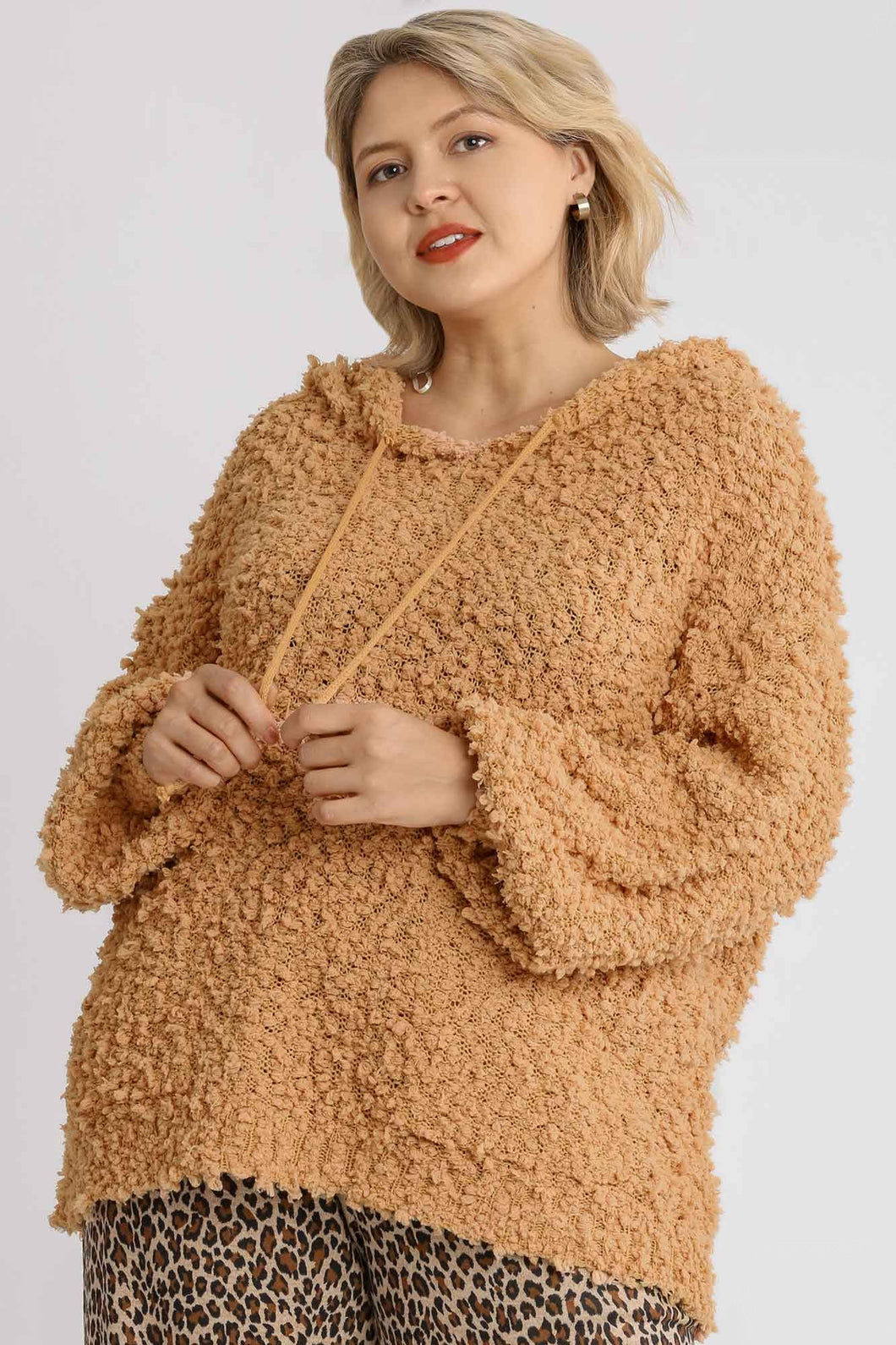 Umgee Hooded Sweater in Desert