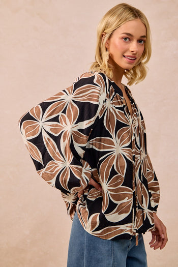 BiBi Bold Floral Print Exaggerated Balloon Sleeve Top in Black/Mocha