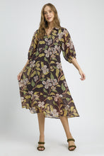 Load image into Gallery viewer, Umgee Lightweight Bold Floral Print Midi Dress in Brown Mix
