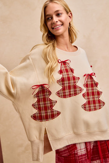 BiBi OVERSIZED Sweatshirt with Vintage Plaid Trees in Cream/Red Plaid