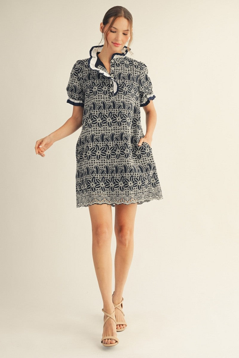Jodifl Eyelet Lace Shift Dress in Navy – June Adel