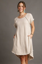 Load image into Gallery viewer, Umgee High Low Linen Blend Dress with Frayed Details in Oatmeal
