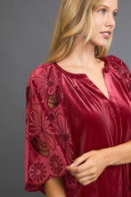 Load image into Gallery viewer, Umgee Velvet Split Neck Top with Floral Lace Sleeves in Wine
