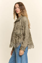 Load image into Gallery viewer, Davi &amp; Dani Bandana Paisley Print Lace Hem Jacket in Olive
