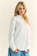 Load image into Gallery viewer, Davi &amp; Dani Textured Knit Button Down Top in White
