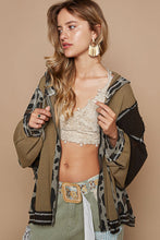 Load image into Gallery viewer, POL SEMI-CROPPED Leopard Print Hooded Top in Olive
