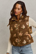 Load image into Gallery viewer, So Me Floral Jacquard Quilted Vest in Brown
