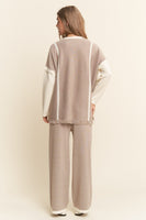 J.nna 2 Piece Knit Sweater Set in Cream Light Sand