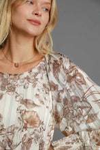 Load image into Gallery viewer, Umgee Lurex Floral Print Top in Brown
