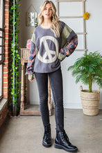 Load image into Gallery viewer, Oli &amp; Hali Applique Peace Sign Top in Charcoal  Oli &amp; Hali   
