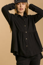 Load image into Gallery viewer, Umgee Babydoll Top in Black
