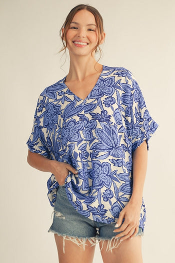 Jodifl Drop Shoulder Floral Loose Fit Top in Blue